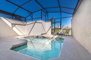 8931 SD - Pet-Friendly 5BR Retreat: Private Pool - Davenport - 0