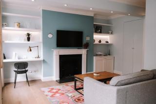 Sapphire Sanctuary - London - 0