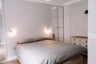 Sapphire Sanctuary - London - 4
