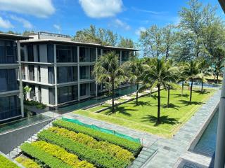 2 Bedroom Beachfront Apartment With Sea Views - Mai Khao - 9
