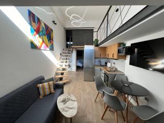 City Center Loft With Private Parking - Kavala - 0