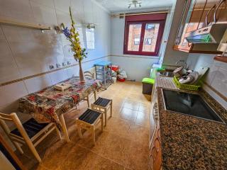 3 large room modern flat with private parking - Oviedo - 1