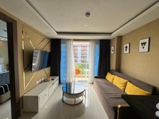 Grand Avenue Super Condo - 7