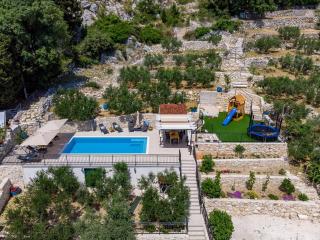 VILLA B2B with heated pool and panoramic sea views - Omiš - 3