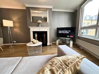 Kensington 2 BEDROOM HOUSE-BIG living area and kitchen-Harrods-National History Museum-Hyde Park-Near 2 underground lines - 1