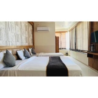 hotel hill city - Gandhinagar - 7