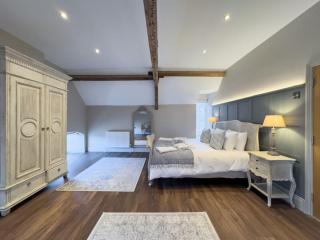 Exceptional Holiday Home 5 with Hot Tub Pickering - Pickering - 5
