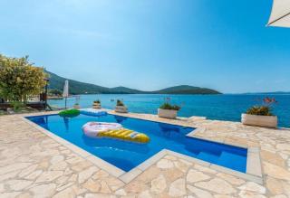 Seascape bungalow with terrace with seaview - 8