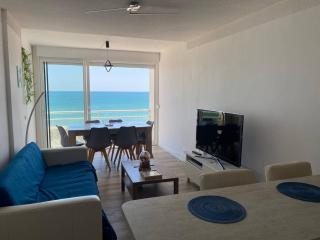 Appartement T3 rénové, 6 pers, face mer, parking, balcon, proche plages - FR-1-81-583 - 5