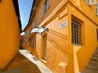 Tivoli 4 - Renovated 2 bedrooms appartment, Monaco Border, 5mn from Casino Monte Carlo - 9