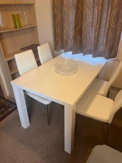 Ref 40035Nd - Superb Caravan With Decking Free Wifi At North Denes Holiday Park - Lowestoft - 2