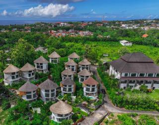 Hillstone Luxury Village - 0