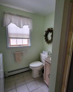 Family Retreat at York Beach Y609 Brought to you by GetAway Vacations - York - 4
