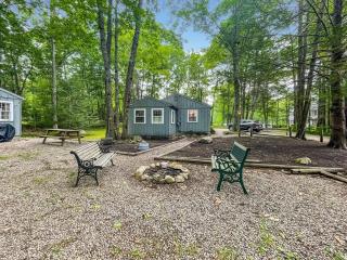 Dewey Cottage - Y854 Brought to you by GetAway Vacations - York - 0