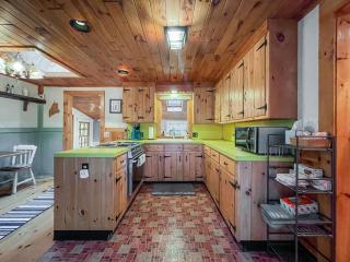 Dewey Cottage - Y854 Brought to you by GetAway Vacations - York - 7