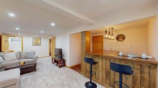 Beechwood Home Brought to you by GetAway Vacations - 7