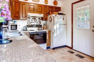Sweet Life Brought to you by GetAway Vacations - Pittsfield - 6