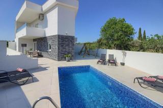 Ferienhaus mit Privatpool für 6 Personen ca 100 qm in Medulin, Istrien Südküste von Istrien - Medulin - 0