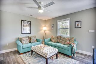 Kitty Hawk Apartment with Hot Tub - 1 Mi to Beach! - Kitty Hawk - 5
