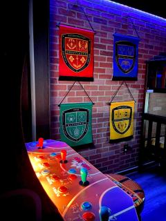 Hogwarts Hall • Disney 5 Miles • Pool • WiFi - Kissimmee - 1