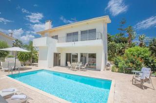 Central Protaras Villa 3 Bedrooms Private Pool Villa Dafnis Morfi Close To Protaras Strip - Protaras - 9