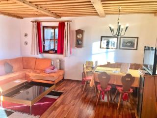 Wohnung in Hauzenberg mit Terrasse, gemeinsamem Pool und Garten - Hauzenberg - 4
