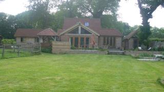 Prestwick Oak - Sleeps 10 - Rural Oak Frame Barns - Chiddingfold - 2