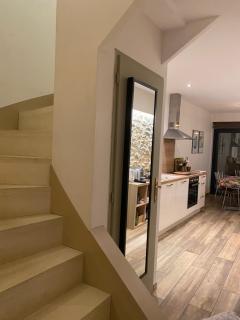 Au pied de La Cité, piscine, vue extraordinaire, gîte La Trivala - 1