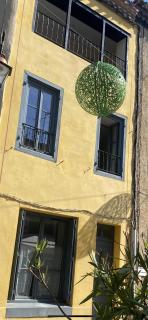 Au pied de La Cité, piscine, vue extraordinaire, gîte La Trivala - 8