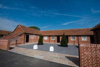 Great Blunts Stables - Stock Brook Manor Golf Club - Billericay - 7