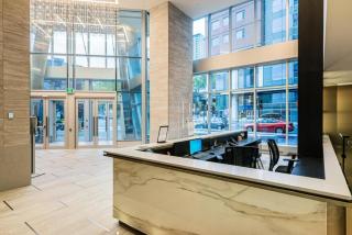 Panoramic View - 2 bed 2 bath 47th floor - Montreal - 9