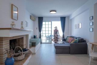 Luxuriöses Apartment Mit Einem Schlafzimmer Direkt Am Wasser, Meerblick - Kiveri - 4