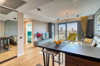Prestige Views: Luxury Retreat - Bucharest - 0