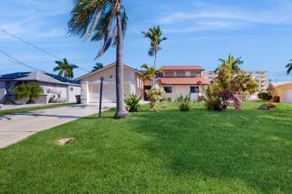 Palms on the Canal - Cape Coral - 4