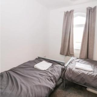 Castle Manor, 4 Bed Seaside Retreat - Scarborough - 2