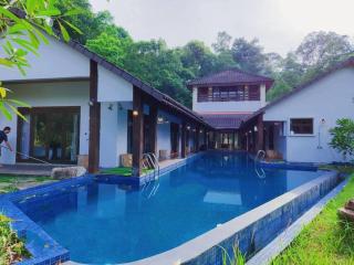 Ipoh Meru valley golf resortTHE ROCK FOREST RETREAT pool/5BR/20pax/events - 4