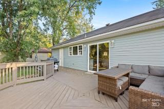 Bungalow Villa at Beaver Lake - Rogers - 9