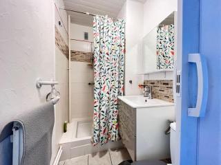 Joli studio vers les thermes, Anatole France -Royat - 2