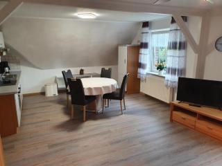 Komfortable Ferienwohnung In Werdum - 8