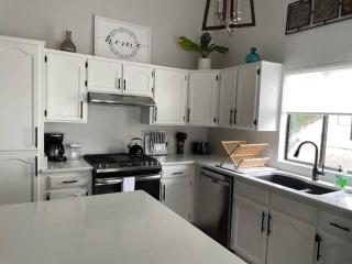 Vista Retreat - Country Club Estates - 5