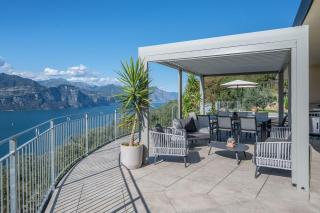 Alleinstehende Villa Mit Pool Und Traumaussicht - 7