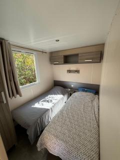 Petite maison dans jardin - Névian - 7