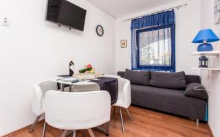 Apartment Zeljko-mit Pool, 200m vom Meer - Šilo - 2