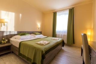 Kentaur Lovaspanzió - 8