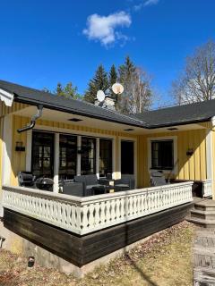 Tolles Ferienhaus in Bjärkhult mit Garten, Terrasse und Grill - - 9