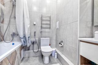 2-х комнатная возле ЭКСПО - 5