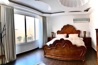 Elegant Apartment - Private Pool & Garden Views - Riad - 1