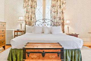 Beekman Arms and Delamater Inn - 5