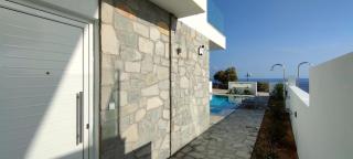 Villa Marina Hills im kretischen Stil mit Privatpool direkt in Strandnähe - Makris Gialos - 1
