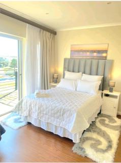 2 Private Bedrooms - homestay - 8